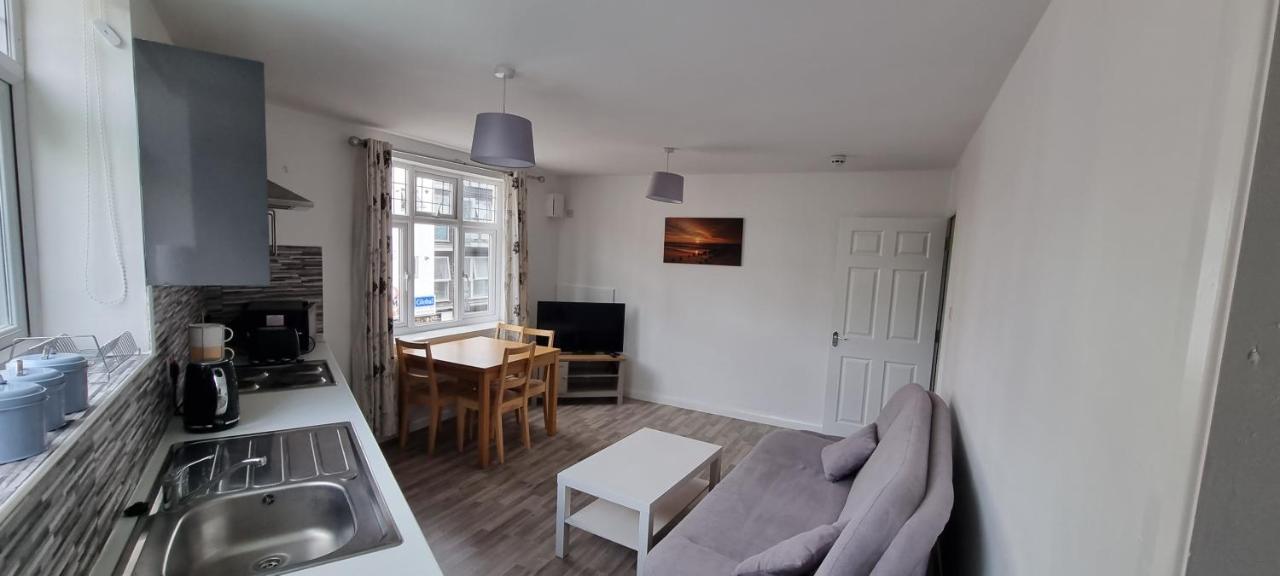 Vh Premier Flat 3 Apartment Gillingham  Luaran gambar