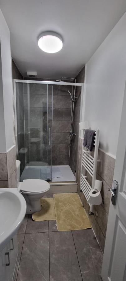 Vh Premier Flat 3 Apartment Gillingham  Luaran gambar